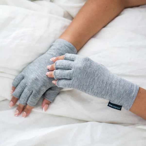 OneCompress™ Gloves | Natural Relief for Hand Pain & Swelling